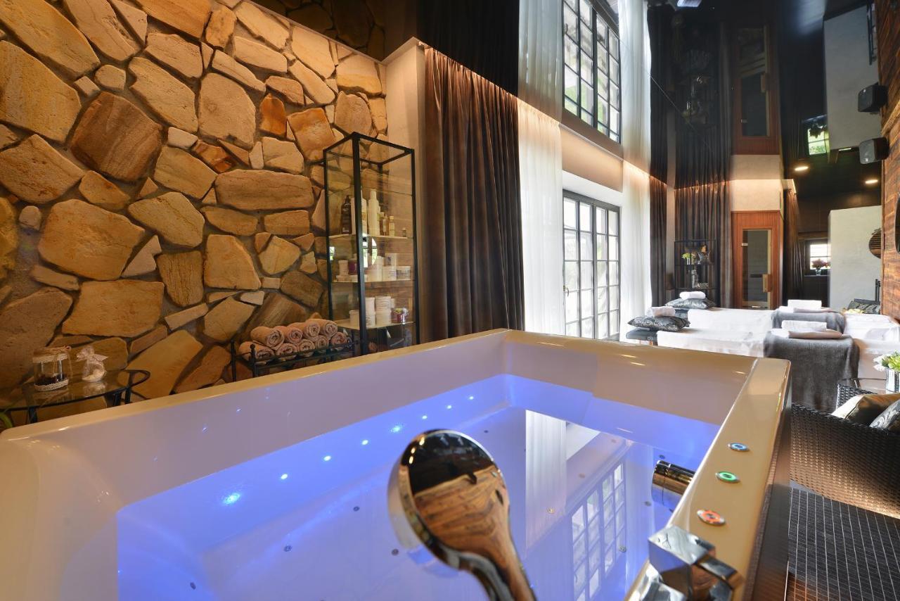 Rezidence Pihel Hotel Nový Bor